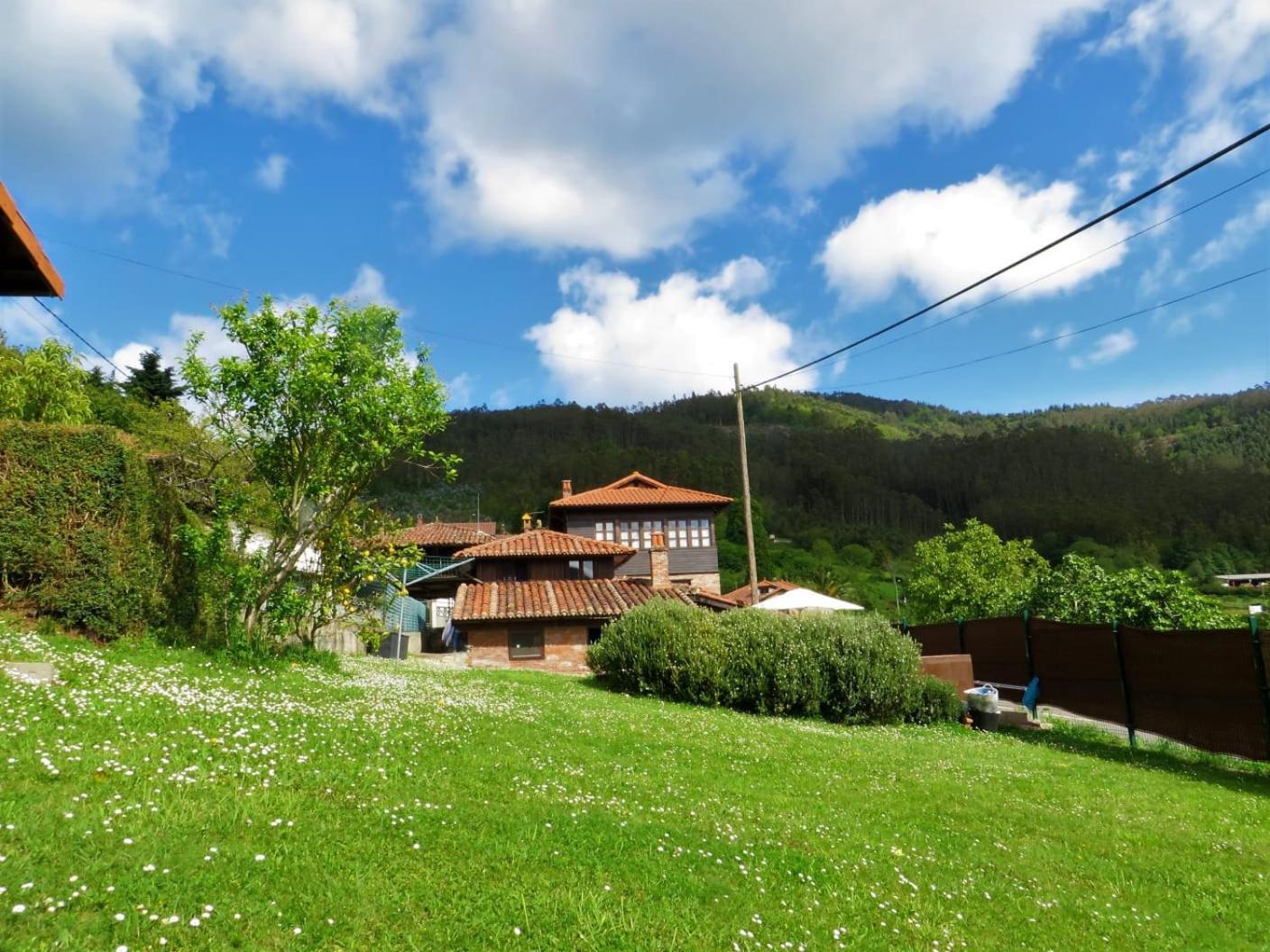 Casa Rural Casa Pumarin Правия Экстерьер фото