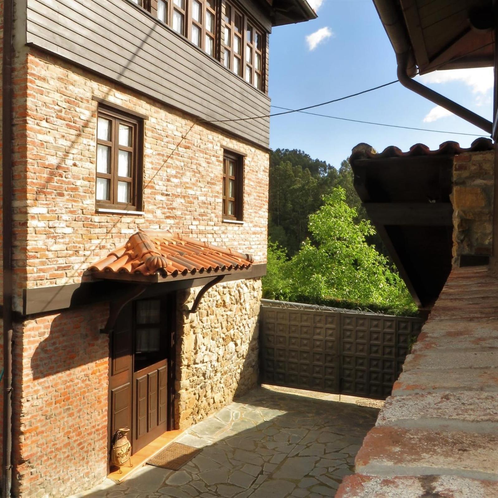 Casa Rural Casa Pumarin Правия Экстерьер фото
