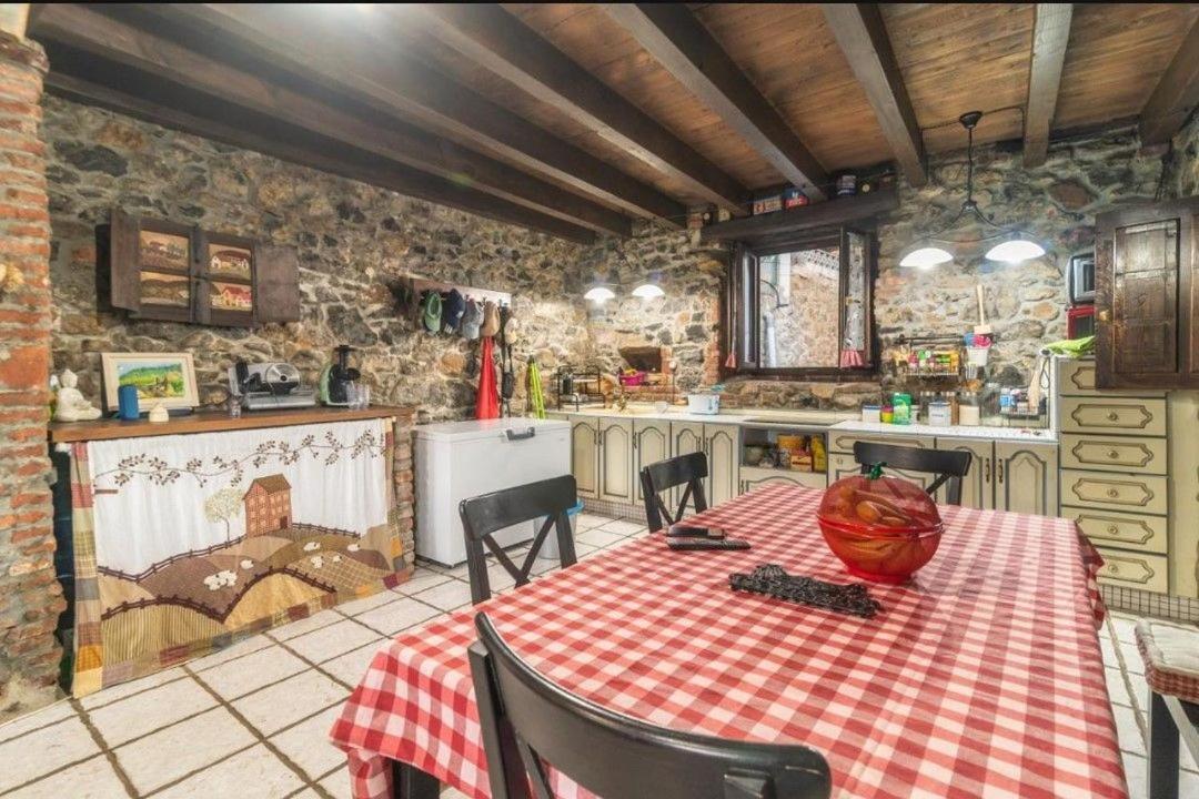 Casa Rural Casa Pumarin Правия Экстерьер фото